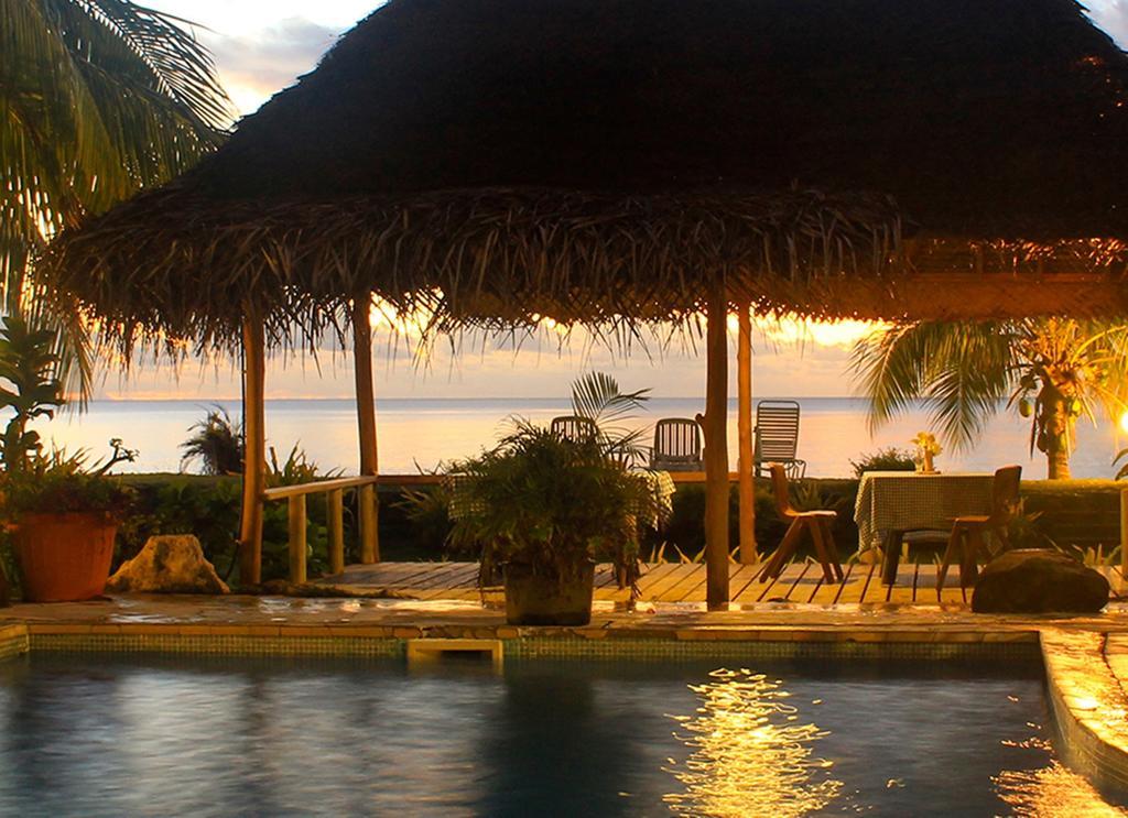 Pension Fare Maeva Huahine Exterior photo