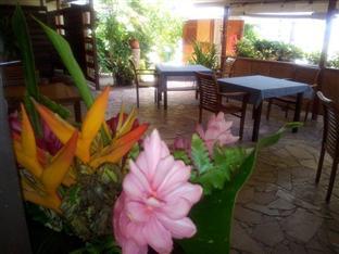 Pension Fare Maeva Huahine Exterior photo
